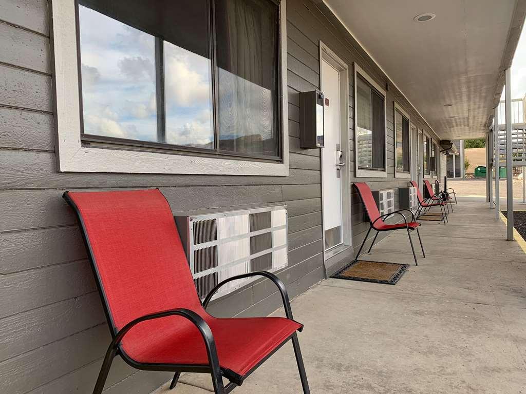 Hotel Red Ledges Tropic Zewnętrze zdjęcie