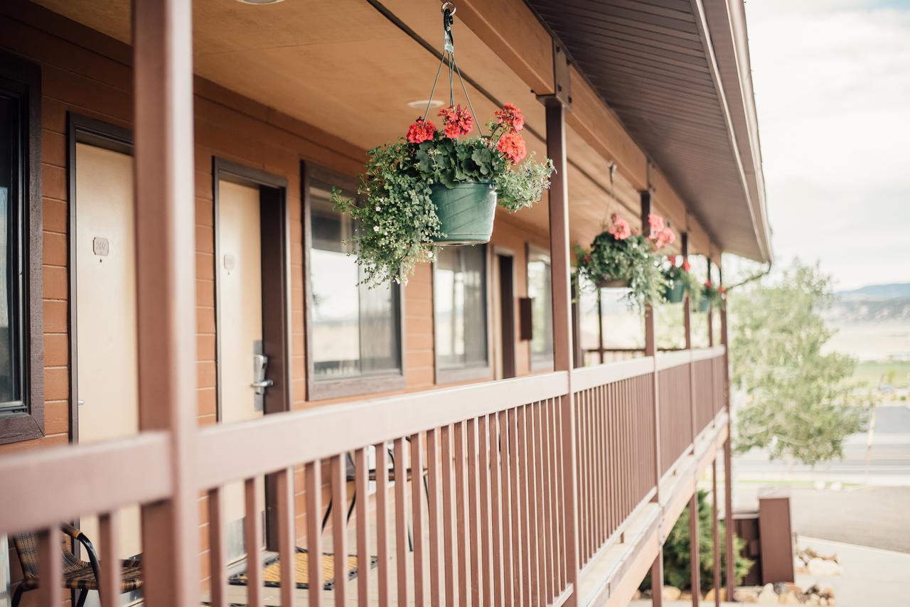 Hotel Red Ledges Tropic Zewnętrze zdjęcie
